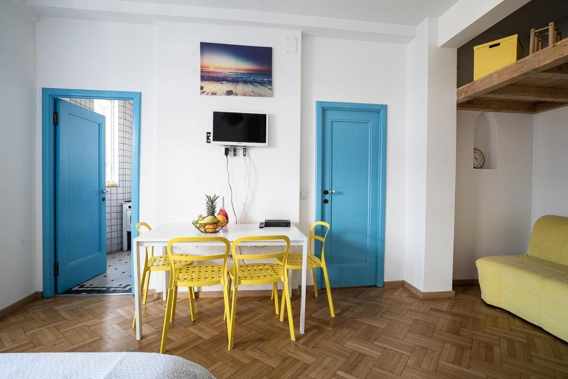 Central Studio At Cismigiu Park Apartment Bucharest Exterior photo
